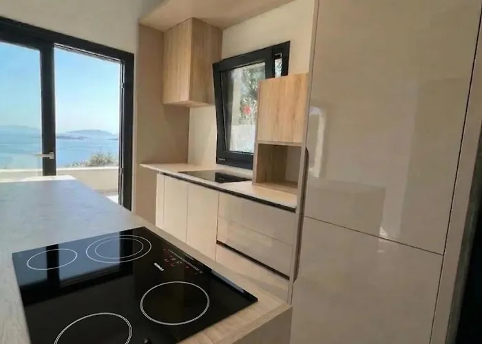 Villa Contessa Di Padre - With Private Pool And Sea View