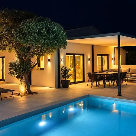 Villa Contessa Di Padre - With Private Pool And Sea View *